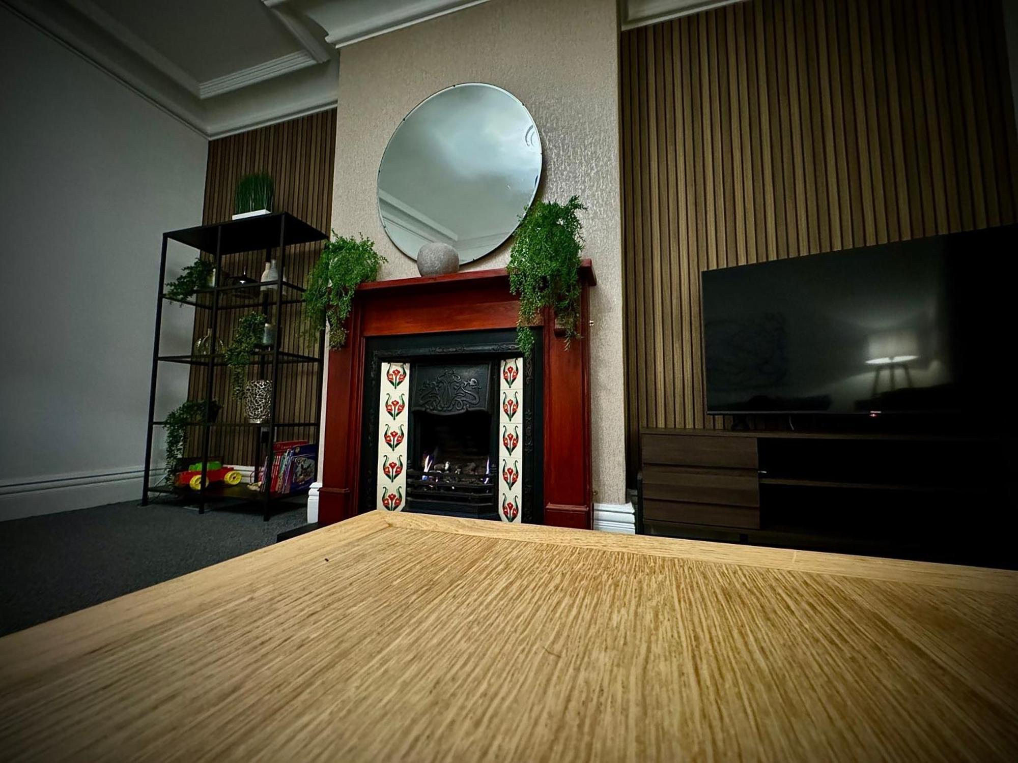 Sleeps10-Parking-Garden-Hottub-Petfriendly Villa Blackpool Exterior foto